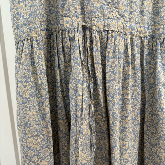 Christy Dawn Dawn dress in Daisies Blue - Picture 6 of 9